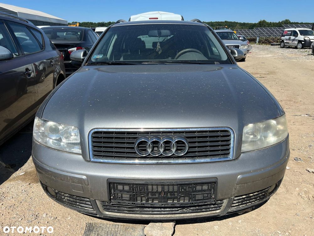 Audi A4 B6 (LY7Q) części maska zderzak błotnik drzwi klapa deska fotele lampa - 2