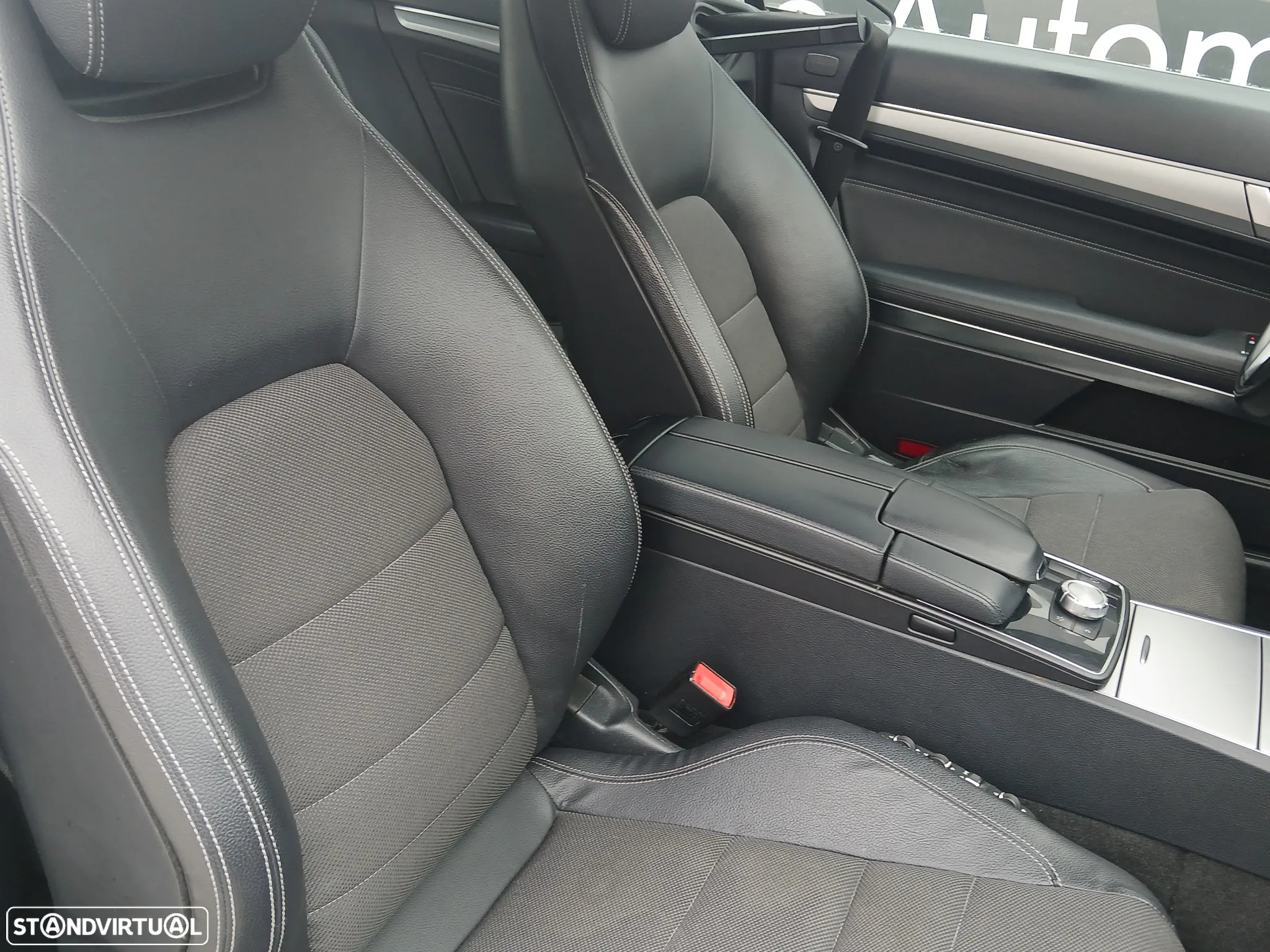 Mercedes-Benz E 220 CDi BlueEfficiency Auto - 35