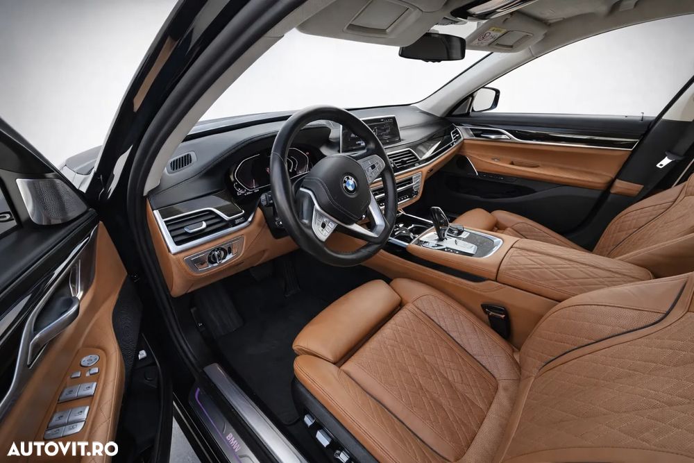 BMW Seria 7 740d xDrive - 3