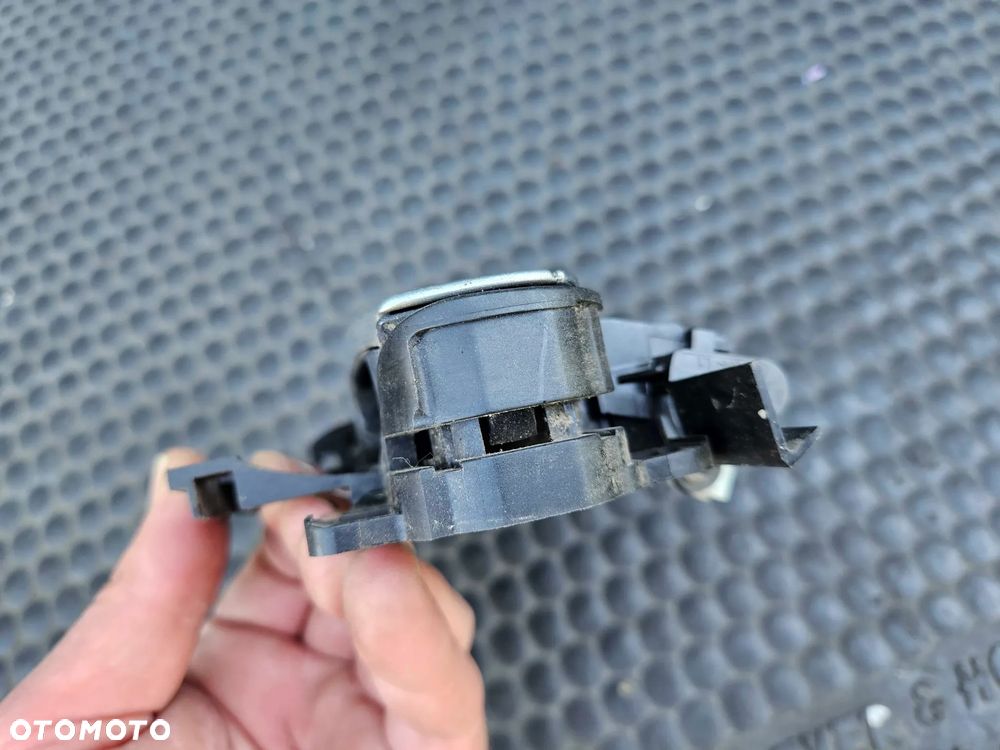Klamka 4F0837885 4F0837886 Zewnetrzna Chrom Klamki Drzwi Zaslepka LY7W Srebrna Audi A6 C6 Sedan Kombi - 23