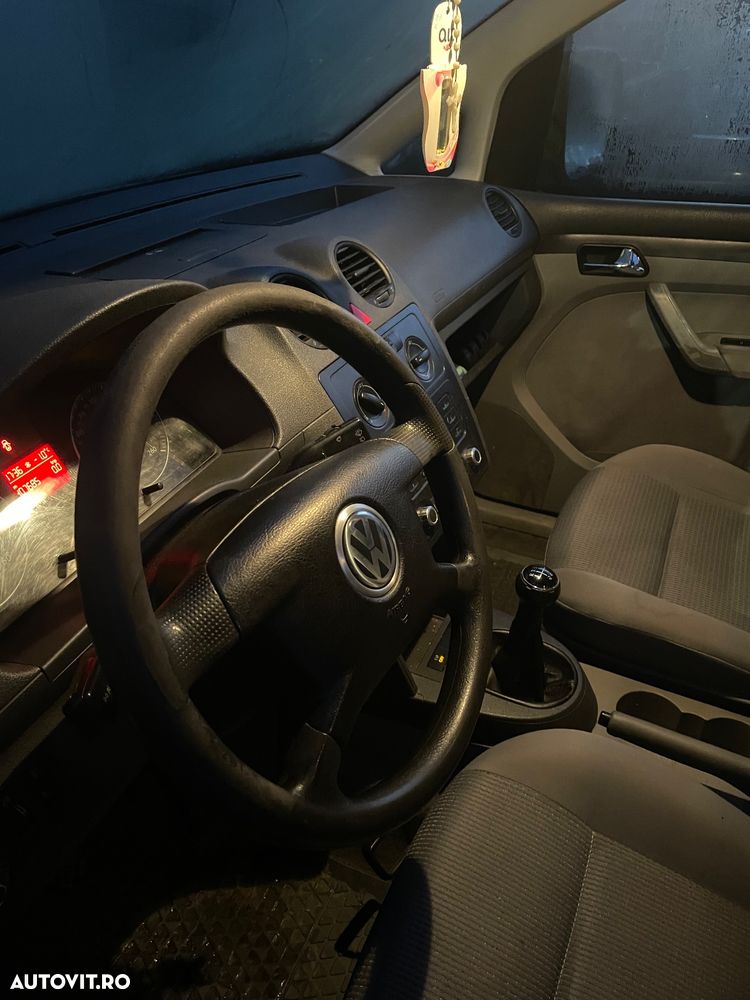 Volkswagen Caddy - 8
