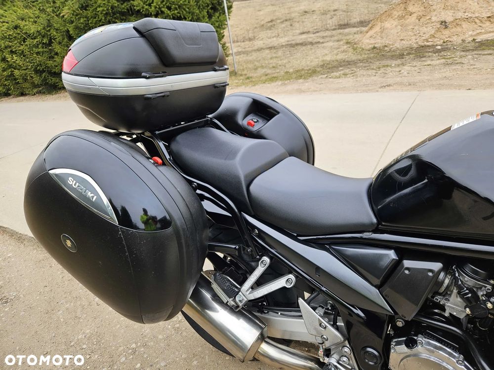 Suzuki Bandit - 27