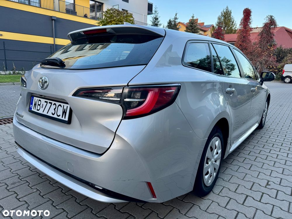Toyota Corolla 1.8 Hybrid Comfort - 3