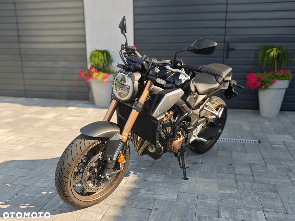 Honda CB - 19