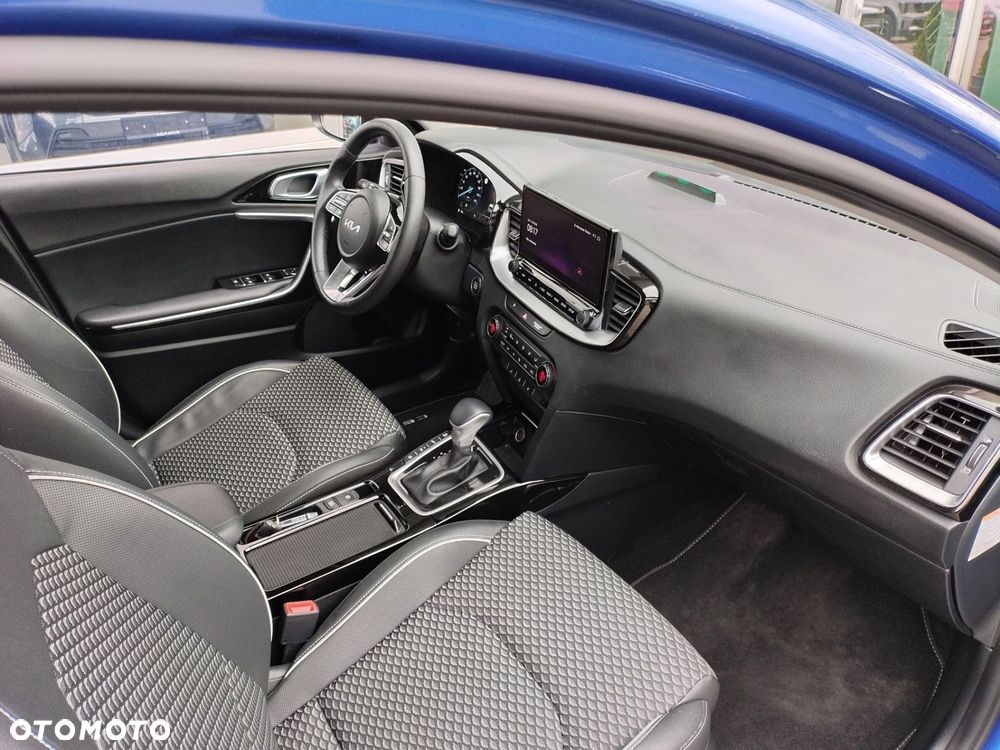 Kia Ceed 1.6 GDI PHEV Business Line DCT - 20