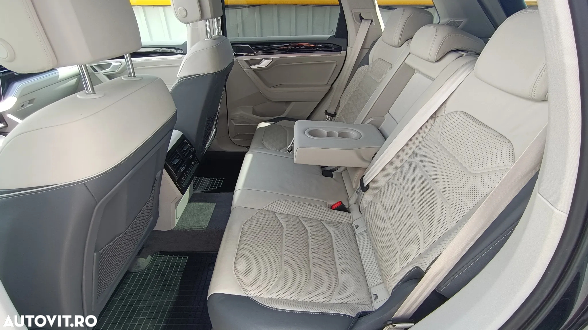 Volkswagen Touareg V6 TDI Elegance - 28