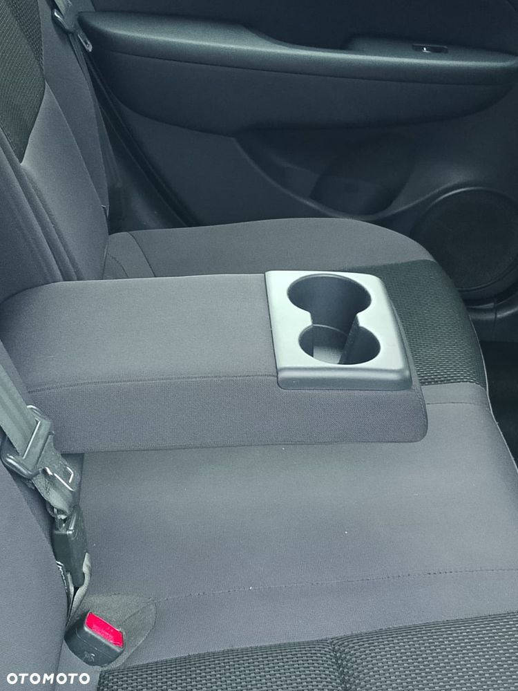 Hyundai i30 1.4 Classic + - 24