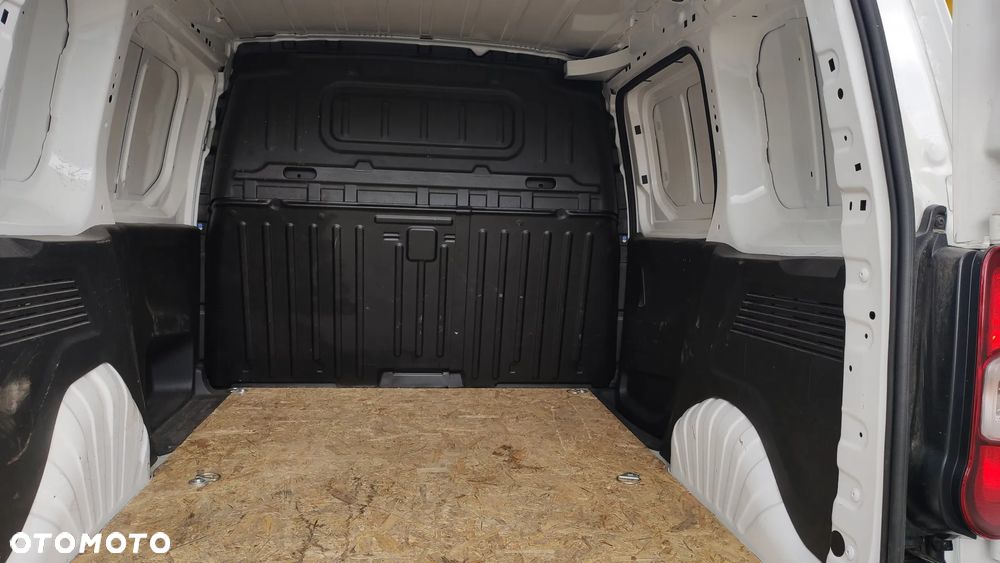 Toyota PROACE CITY - 7