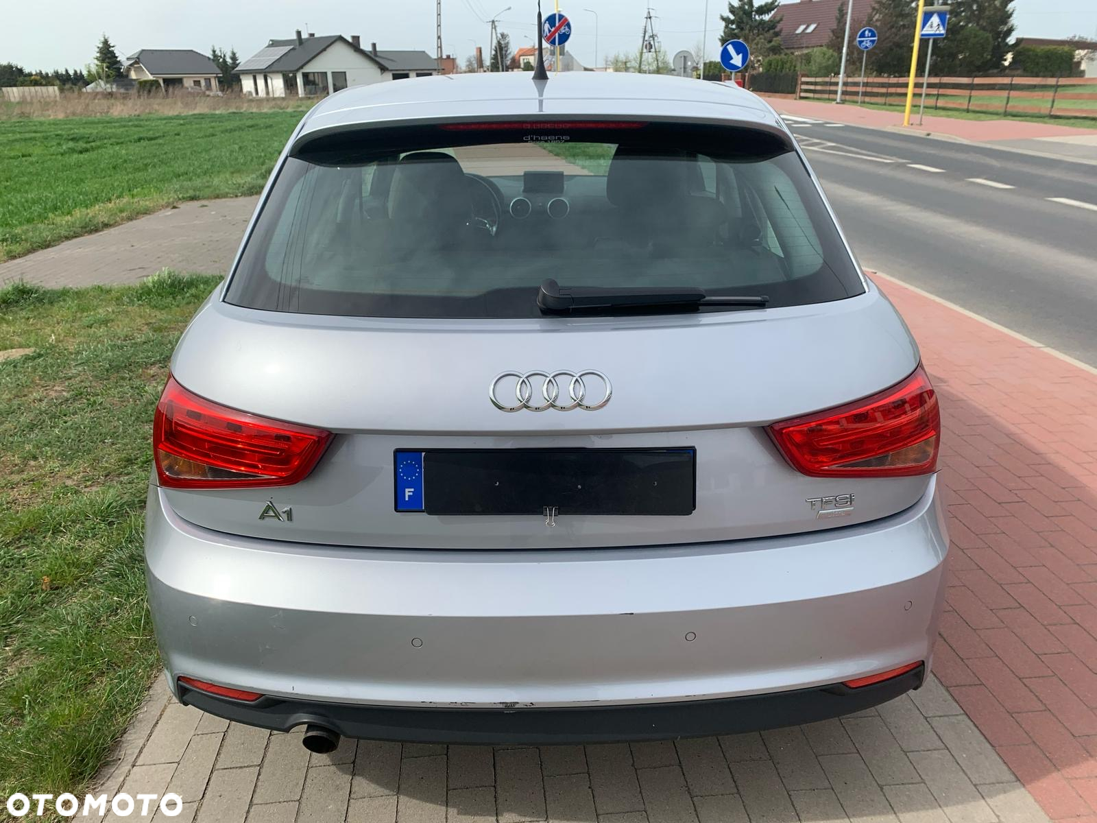 Audi A1 1.0 TFSI ultra Sportback - 4