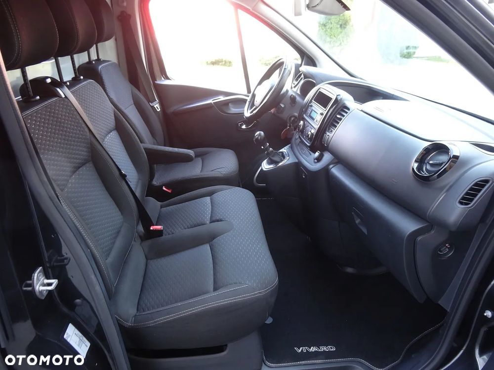 Opel Vivaro - 25