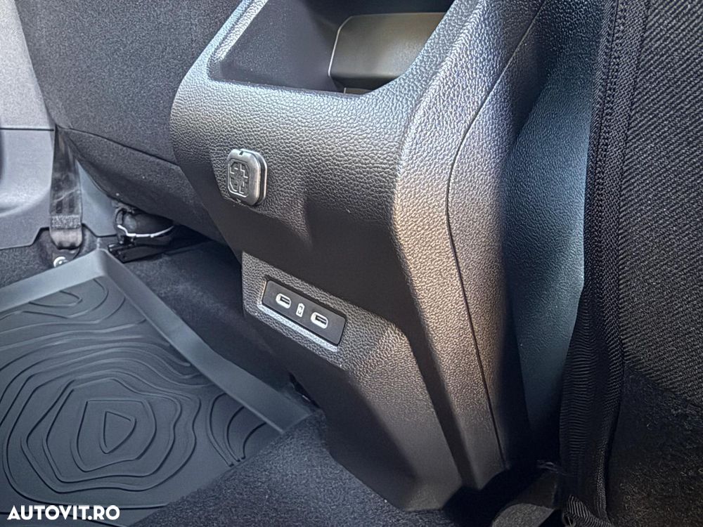 Dacia Duster HEV 140 Journey - 15