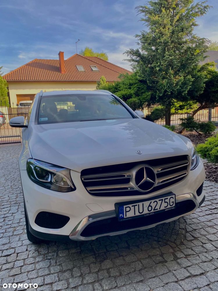 Mercedes-Benz GLC - 1