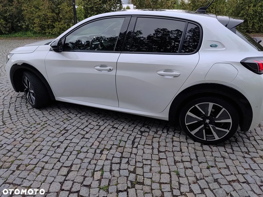 Peugeot 208 Elektromotor 136 GT Pack - 8
