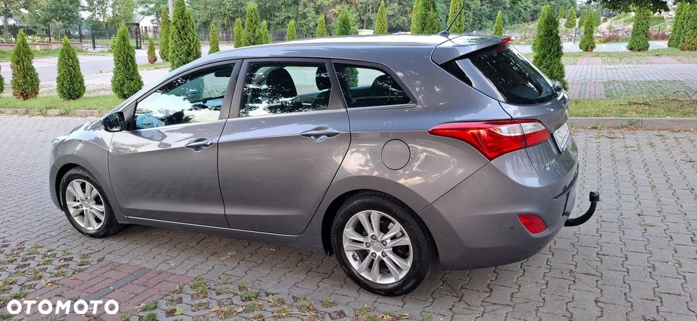 Hyundai i30 1.6 CRDi Comfort - 4