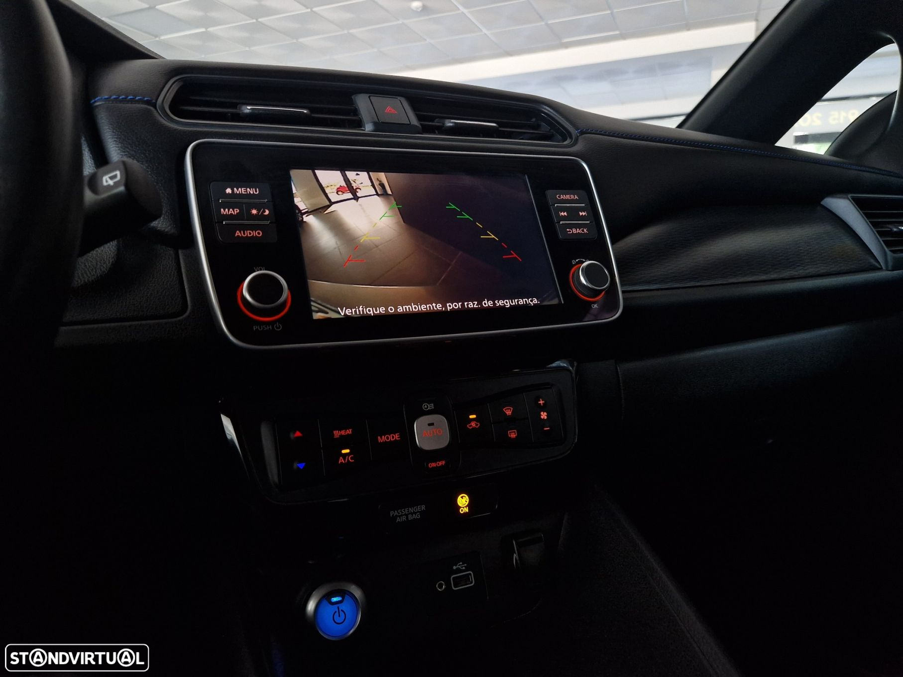 Nissan Leaf N-Connecta - 17