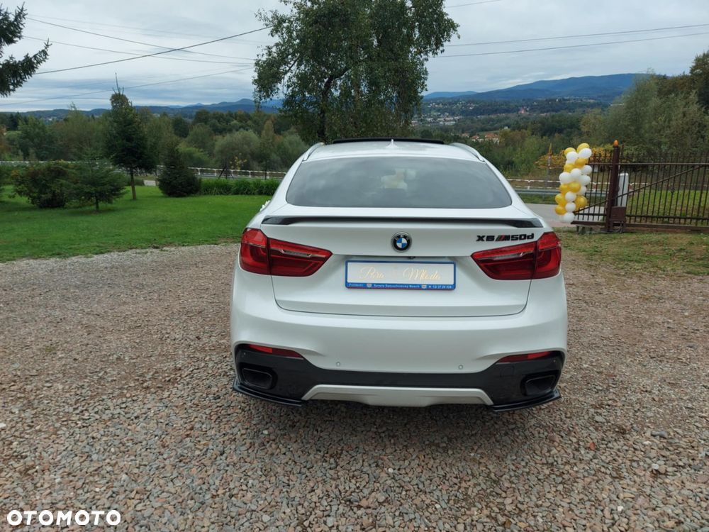 BMW X6 M50d - 24