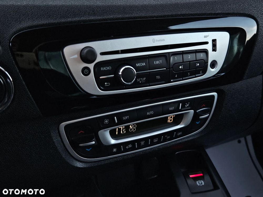 Renault Scenic Energy TCe 130 S&S Bose Edition - 20