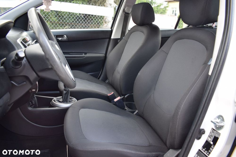 Hyundai i20 1.25 Comfort - 8