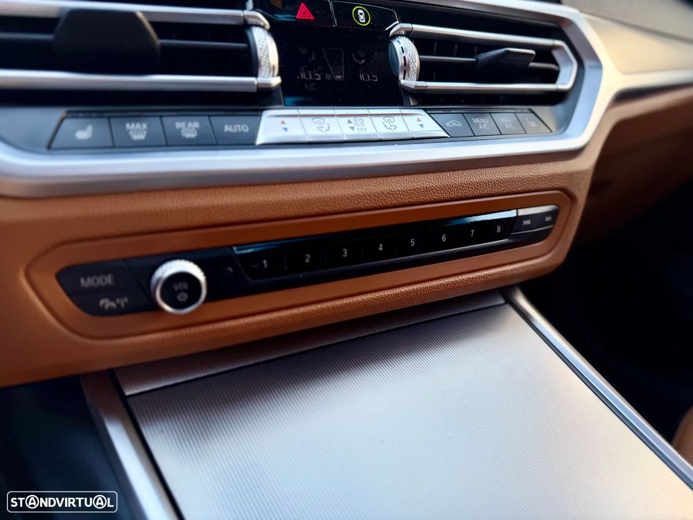 BMW 320 d Touring Pack M Auto - 27