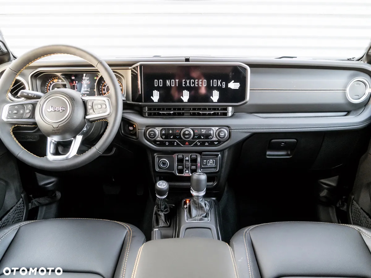 Jeep Wrangler Unlimited GME 2.0 Turbo Sahara - 29