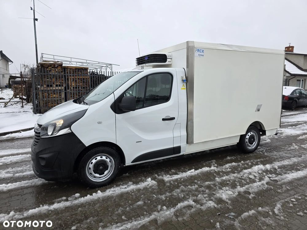 Opel Vivaro Chłodnia - 9