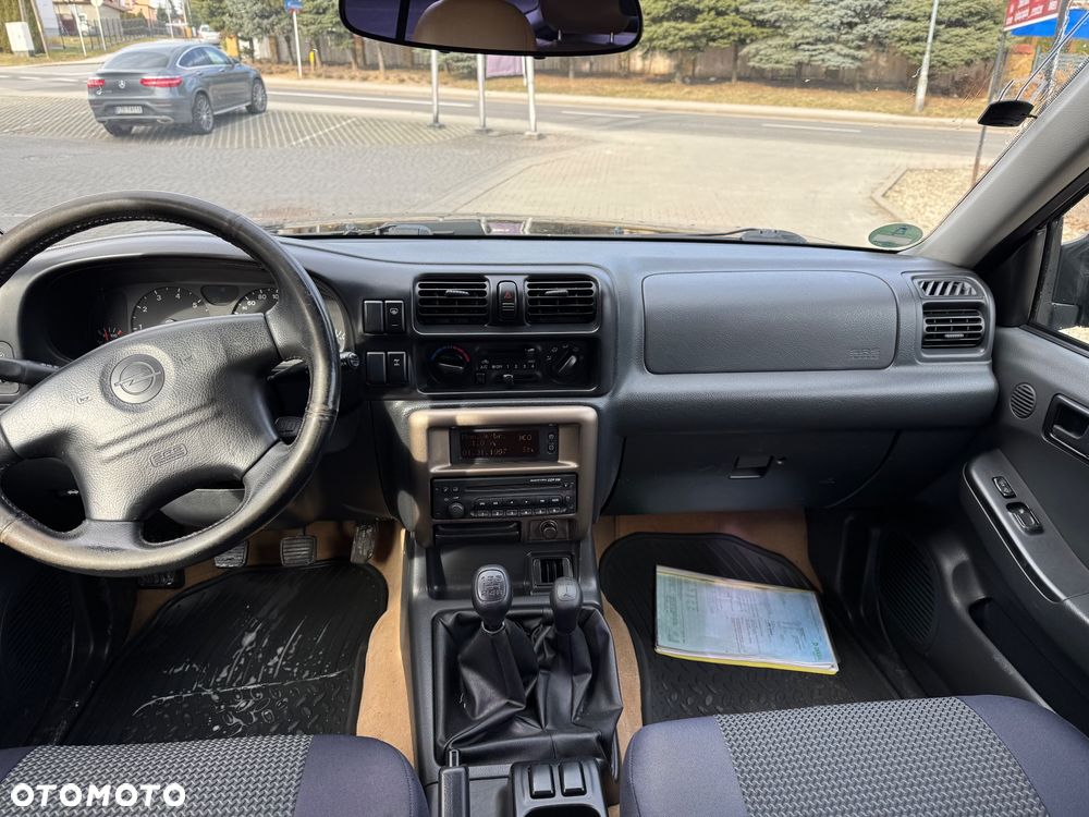 Opel Frontera 2.2 SE LTD - 22