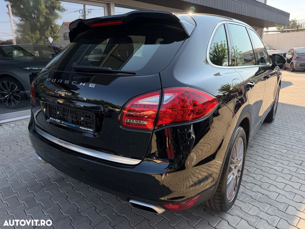 Porsche Cayenne Tiptronic S - 12