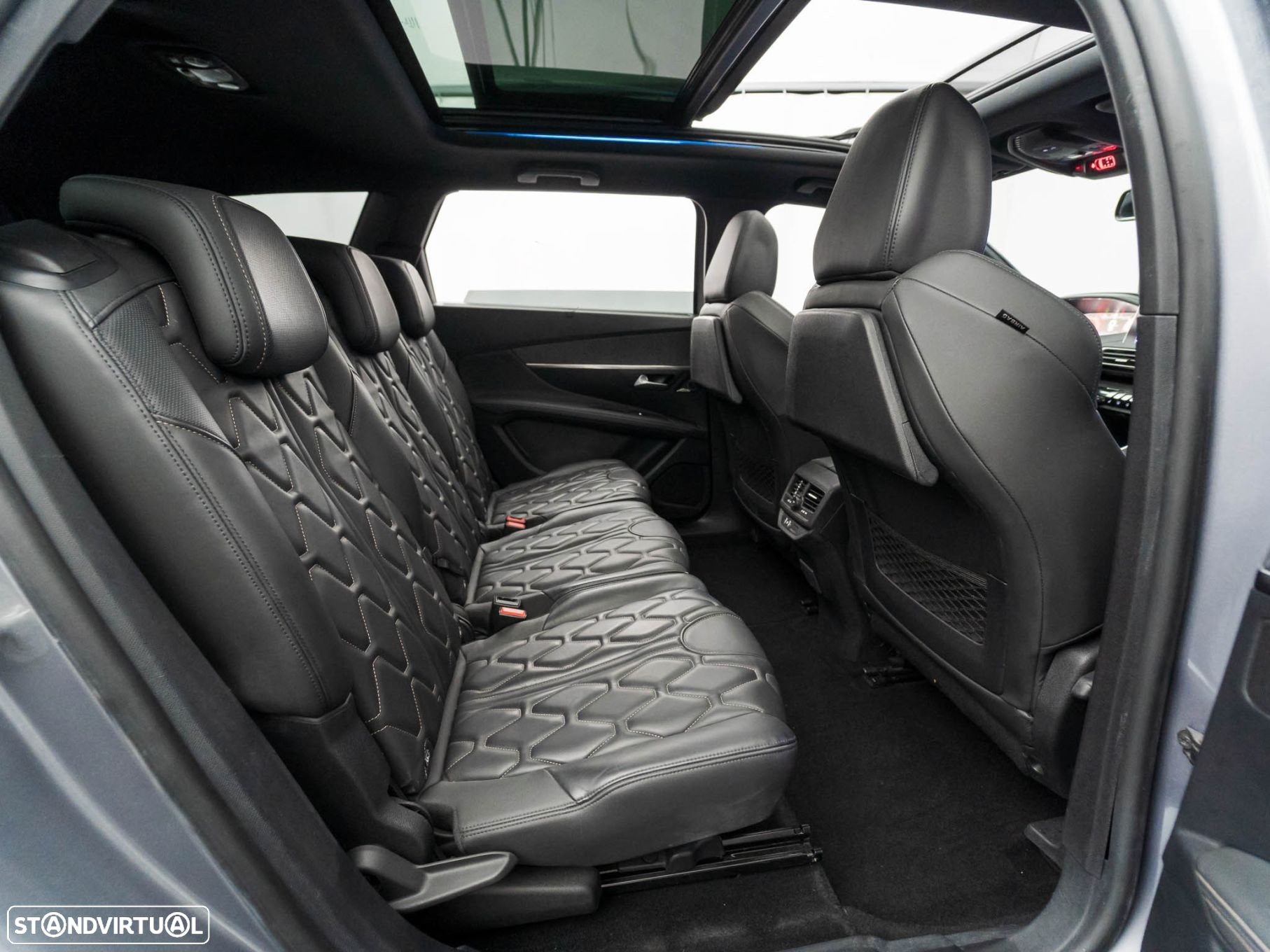 Peugeot 5008 1.5 BlueHDi GT Line EAT8 - 43