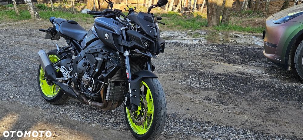 Yamaha MT - 4