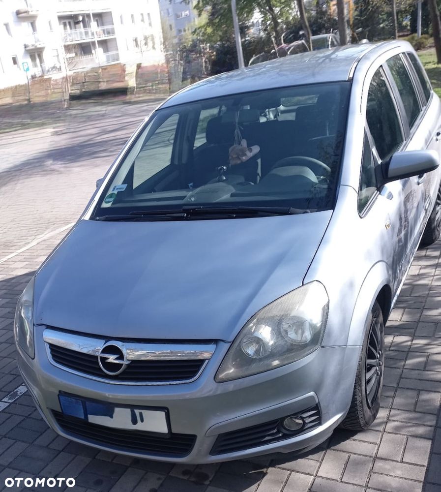 Opel Zafira 1.8 Essentia - 1