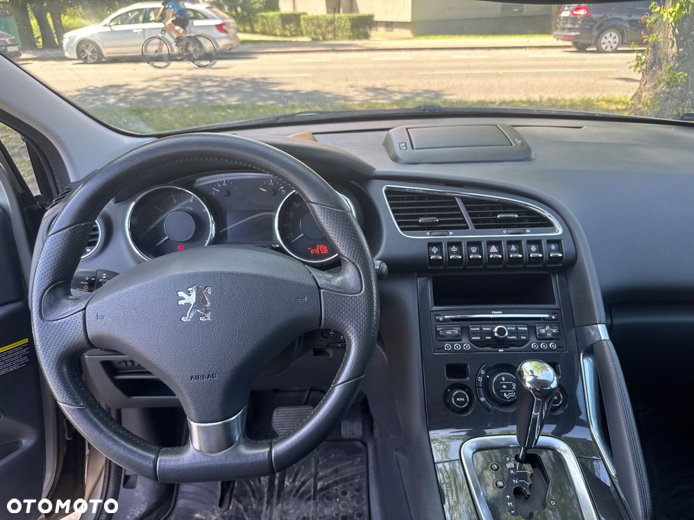 Peugeot 3008 1.6 Active - 12