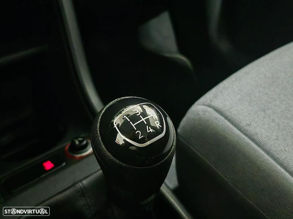 VW Up! 1.0 BMT Move - 19