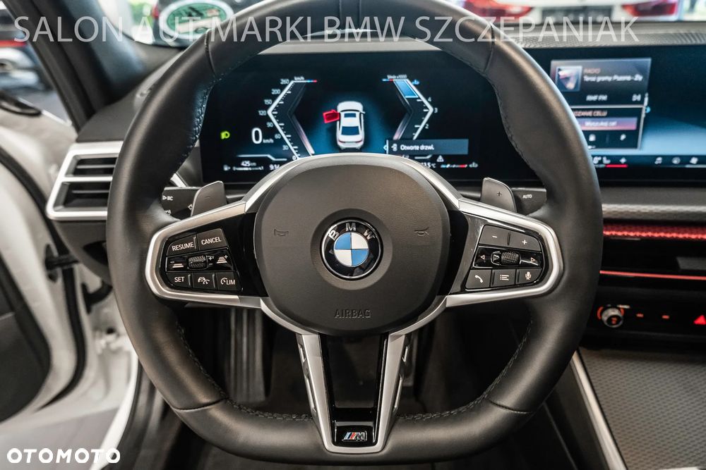 BMW Seria 3 320d xDrive M Sport - 17