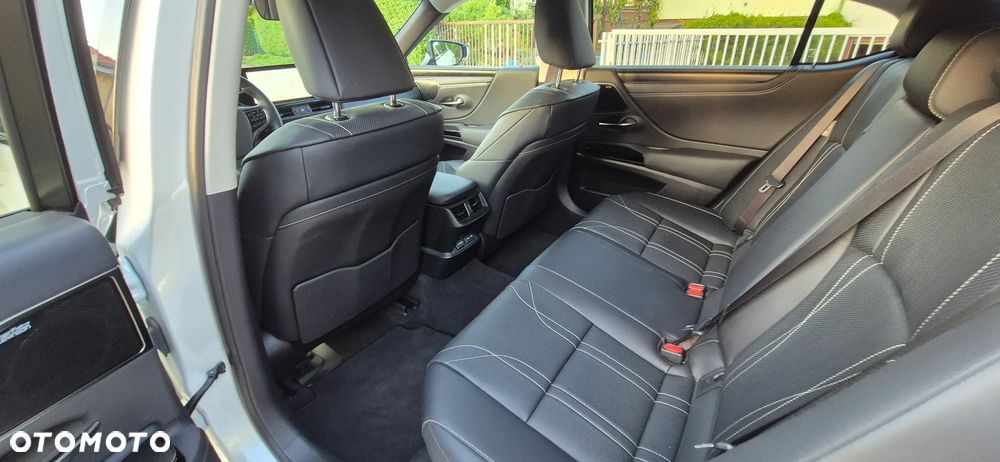 Lexus ES ver-300h-prestige - 34