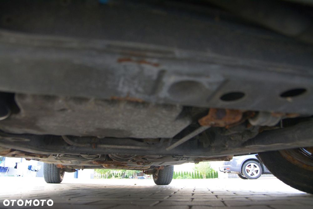 Volvo V70 2.5 - 31