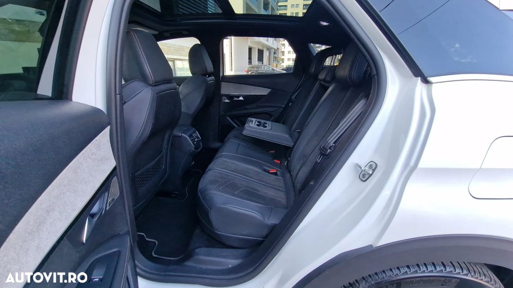 Peugeot 3008 PHEV 300 EAT8 4X4 GT - 22