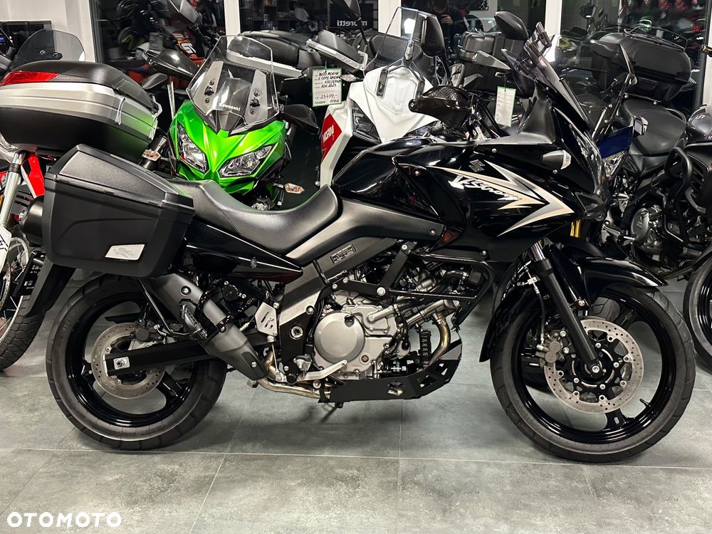 Suzuki V-STROM - 3