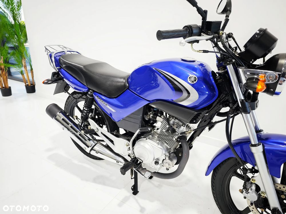 Yamaha YBR - 6