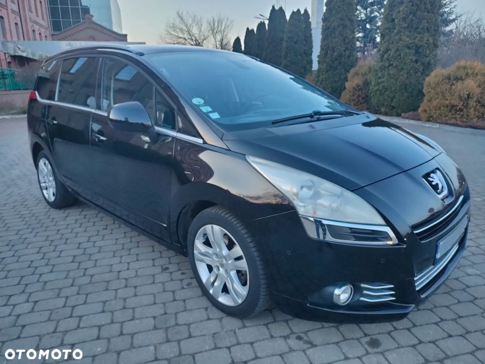 Peugeot 5008 2.0 HDi Allure 7os - 2