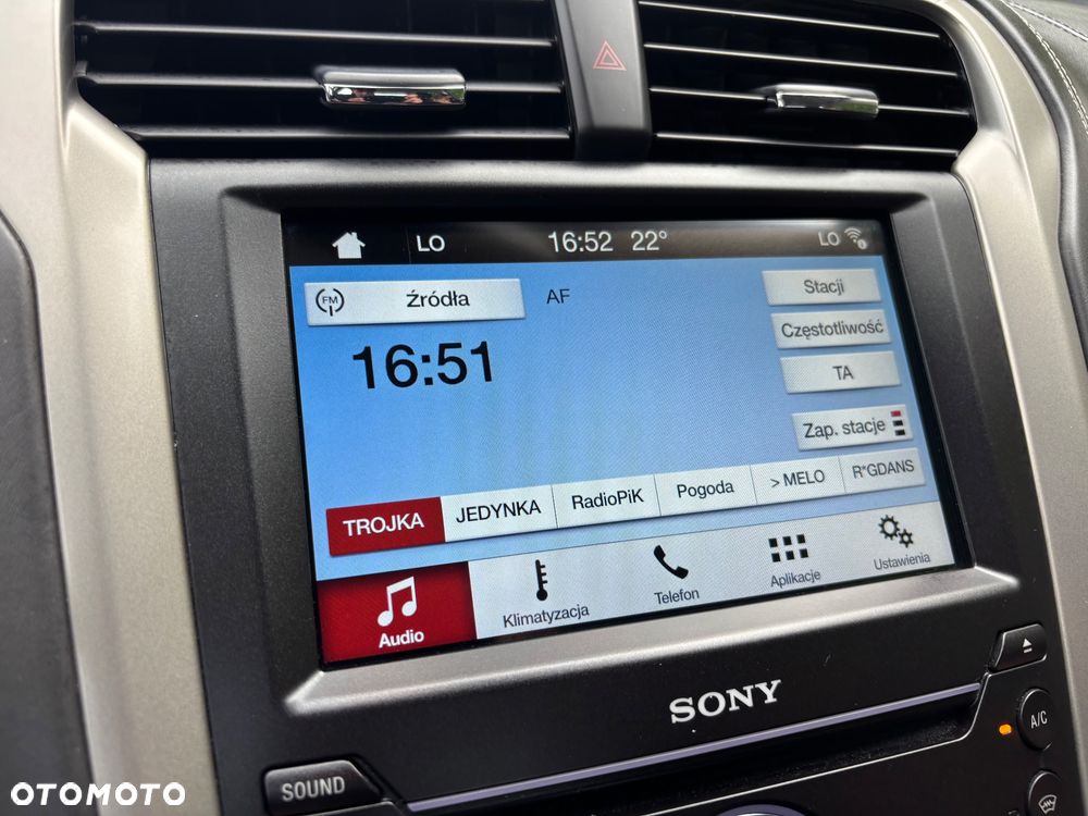 Ford Mondeo Vignale 2.0 EcoBoost - 12