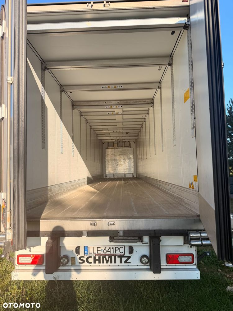 Schmitz Cargobull SKO 24/L - 4