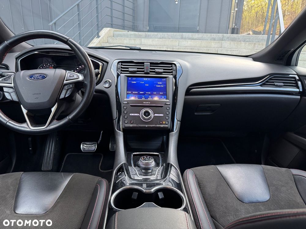 Ford Mondeo 2.0 EcoBlue ST-Line - 22