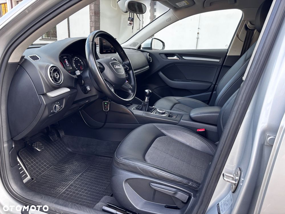 Audi A3 Sportback 1.4 TFSI cylinder on demand Attraction - 24