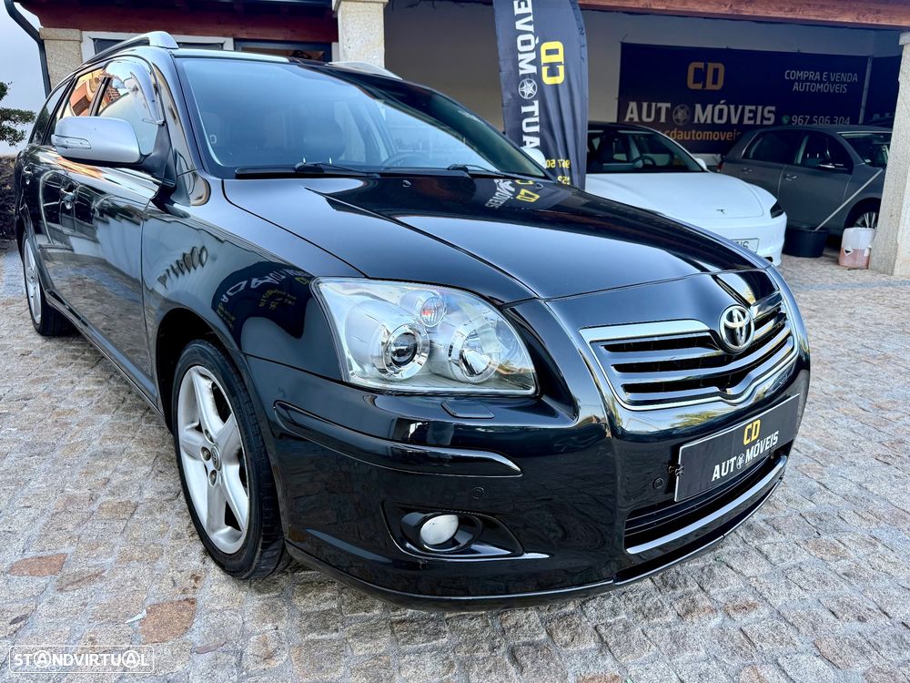 Toyota Avensis SW 2.2 D-4D Executive - 26