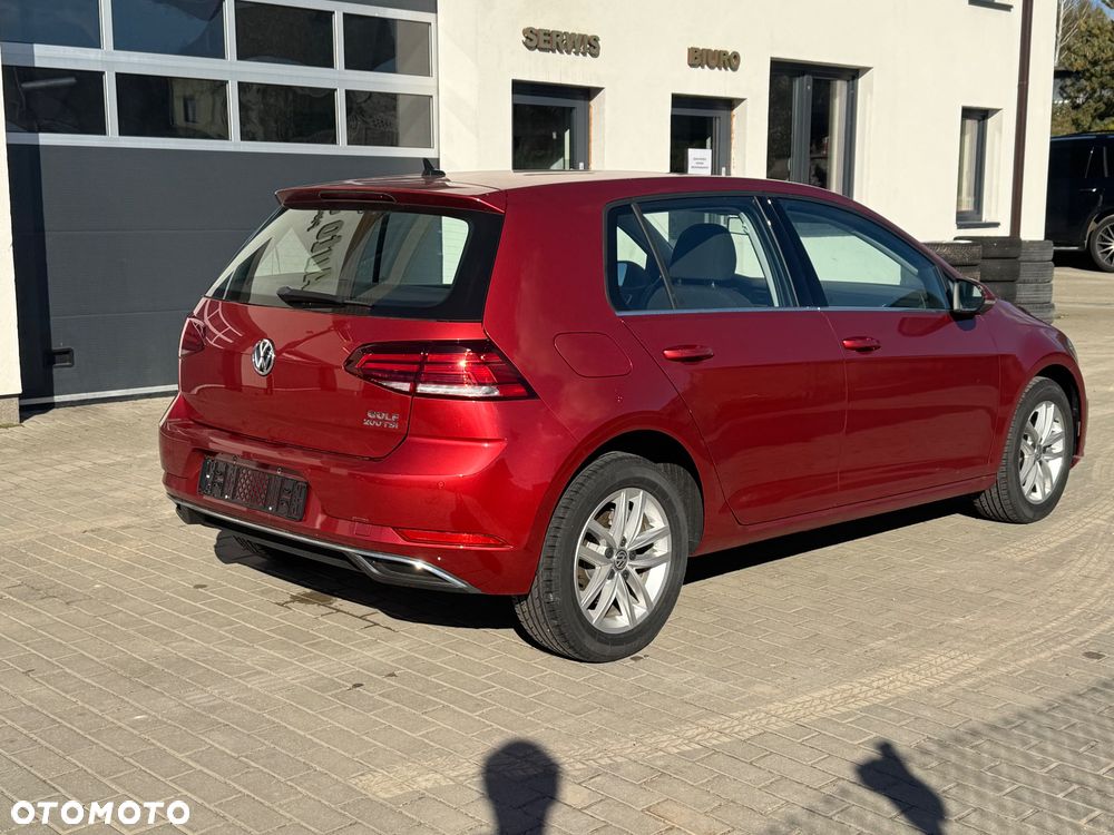Volkswagen Golf - 9
