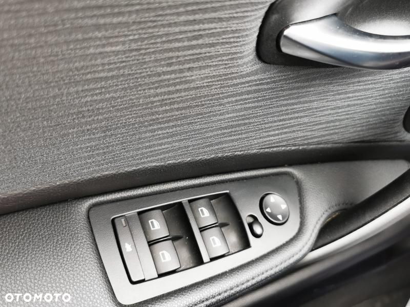 BMW Seria 1 118d - 18