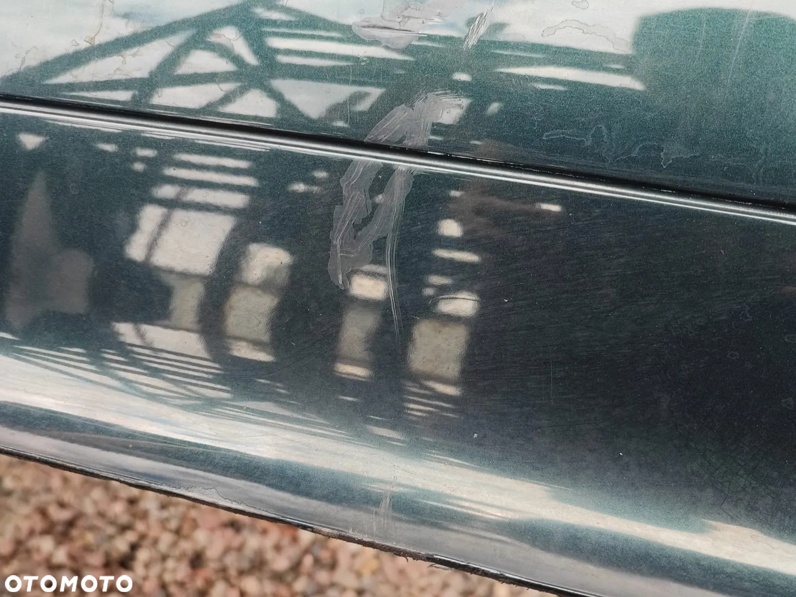 BMW E61. ORYGINALNY KOMPLETNY ZDERZAK TYŁ + CZUJNIK PDC POD HAK WESTFALIA, W KOL. TIEFGRUEN METALLIC O KODZIE LAK. A43 O NR: 0 306 983 OEM. W DOBRYM STANIE. - 11