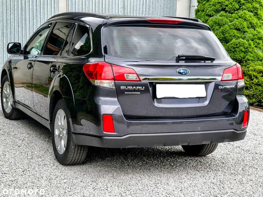 Subaru Outback - 3