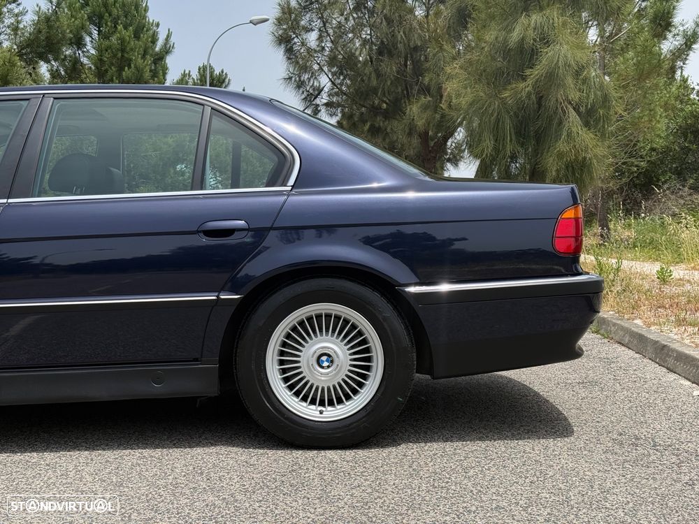 BMW 730 - 14