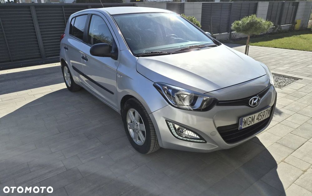 Hyundai i20 1.1 CRDi BlueDrive Comfort - 2